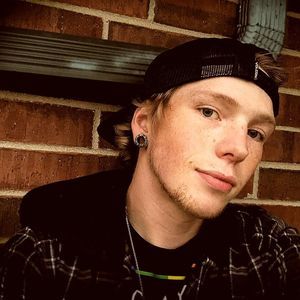 Meet your Posher, Blaine